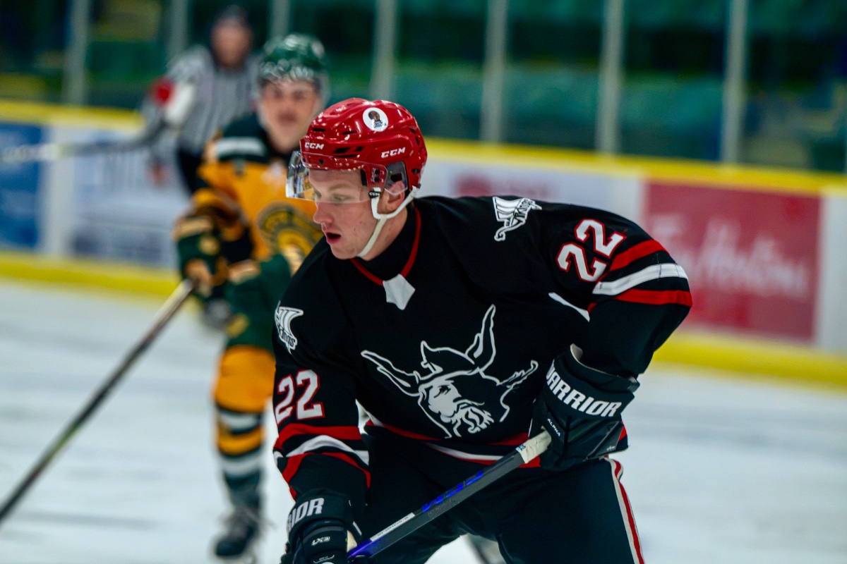 Photo from 🏒Vikings vs Golden Bears 9/12