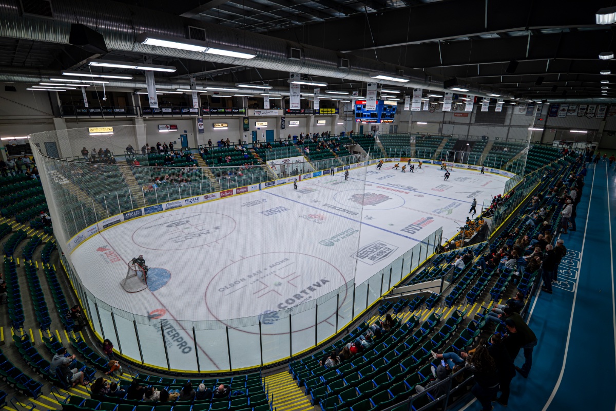 Photo from 🏒Vikings vs Golden Bears 9/12
