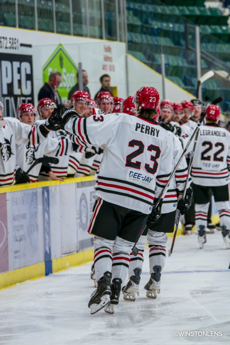 Photo from 🏒Vikings vs Sait 10/17
