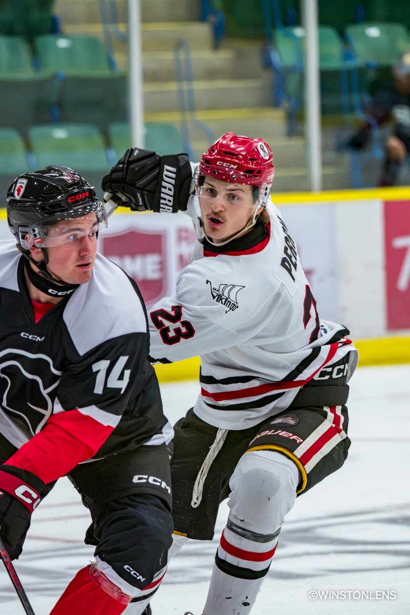 Photo from 🏒Vikings vs Sait 10/17